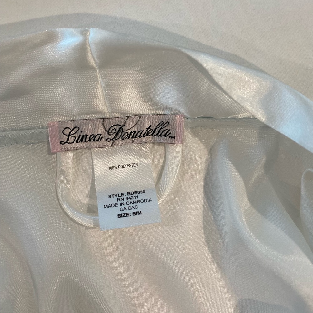 Bride White and Blue Robe - Picture 4 of 7